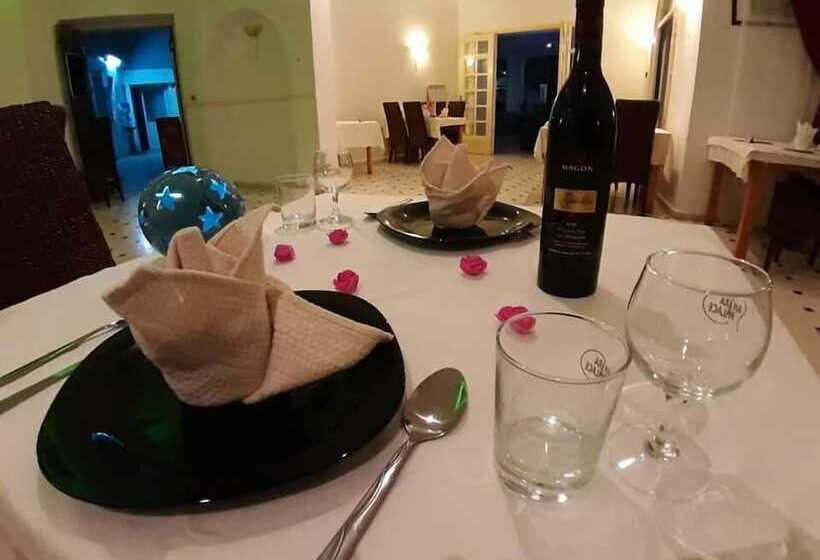 فندق Dar Taoufik