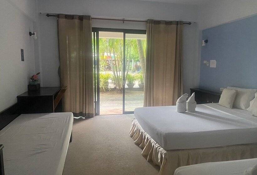 호텔 Darawadd Lanta