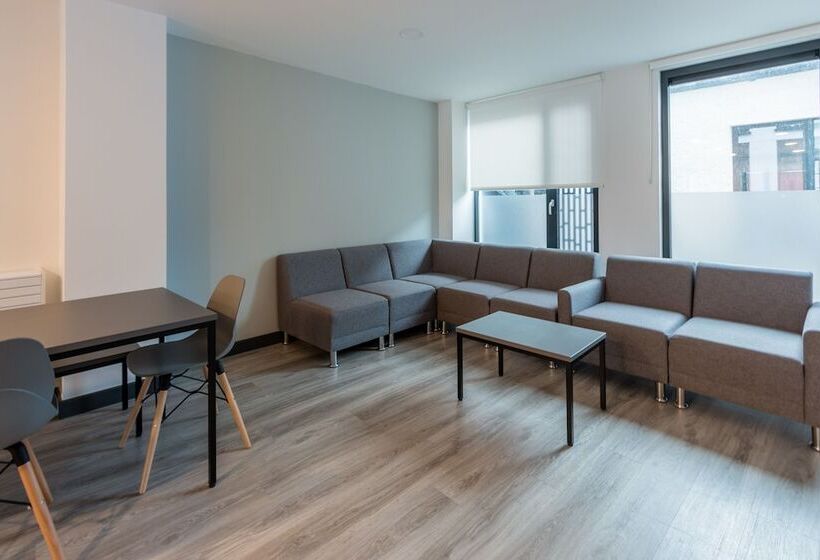 בית מלון כפרי Destiny Student   Ardee Point