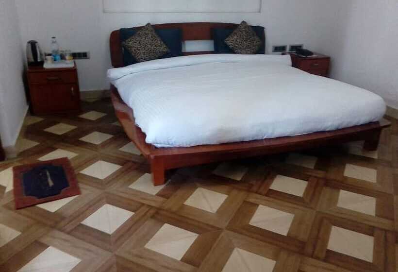 فندق Dtr Jungle Hideaways