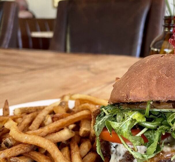 فندق The Evangeline