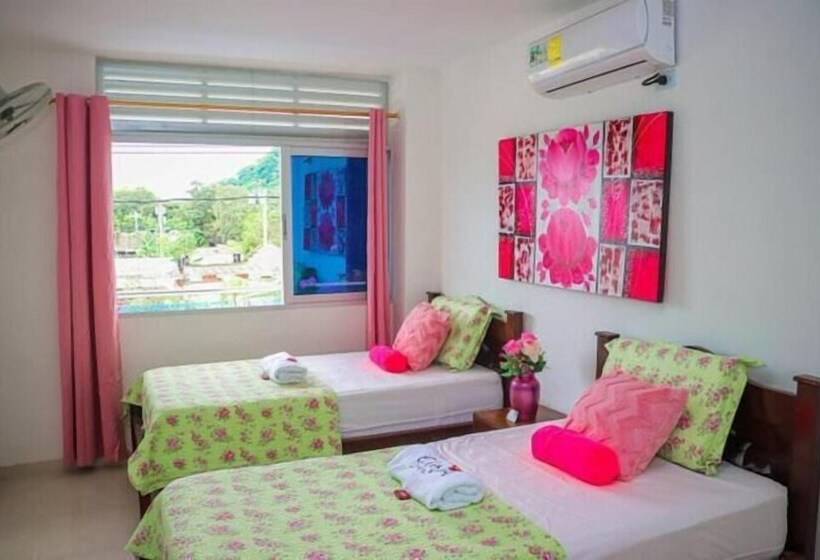 בית מלון כפרי Flor Gloria