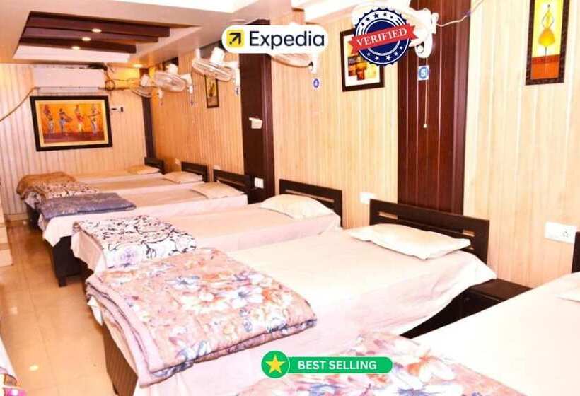 בית מלון כפרי Goroomgo Comfort Hostel Charbagh Lucknow