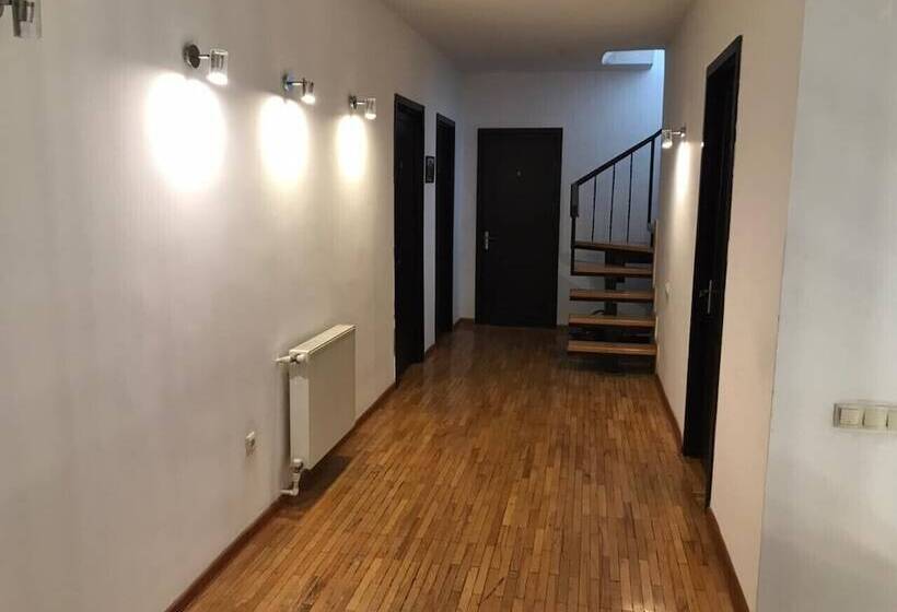 هتل Green Classic