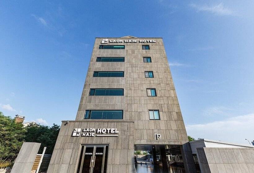 בית מלון כפרי Gunsan Raonhaje