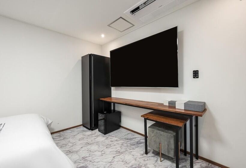 فندق Gunsan Raonhaje