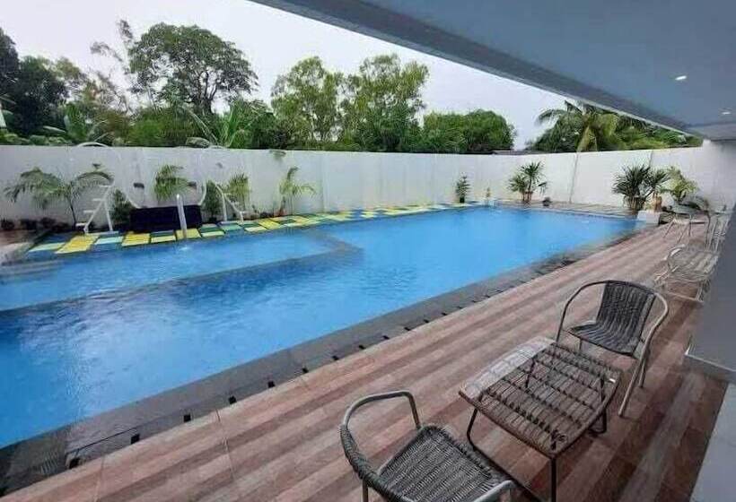 בית מלון כפרי Hayana