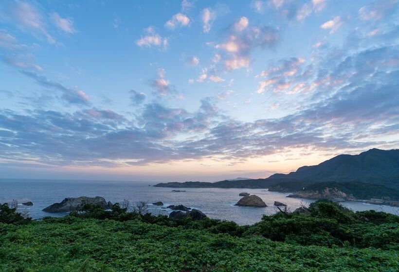 Отель Hoshino Resorts Kai Izumo