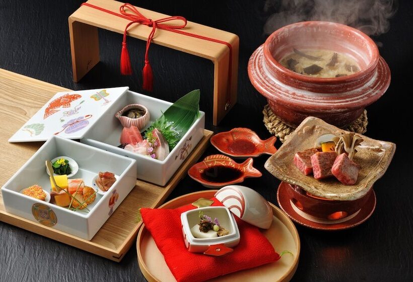 Отель Hoshino Resorts Kai Izumo