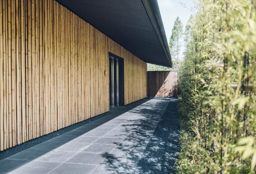 Отель Hoshino Resorts Kai Yufuin