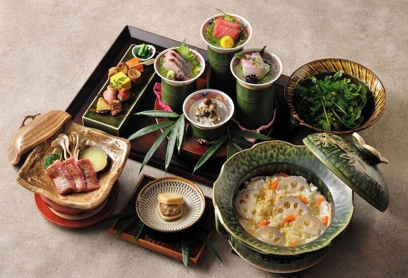 Отель Hoshino Resorts Kai Yufuin