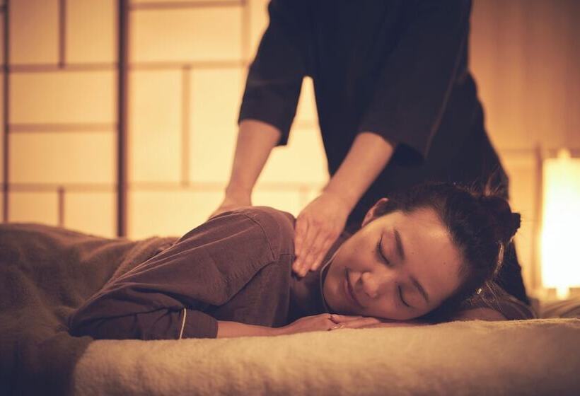 Отель Hoshino Resorts Kai Yufuin