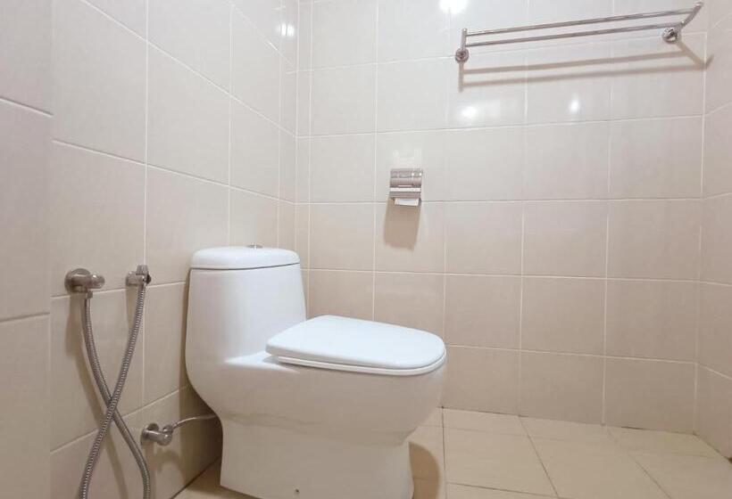 فندق Capital O 90897 Island City