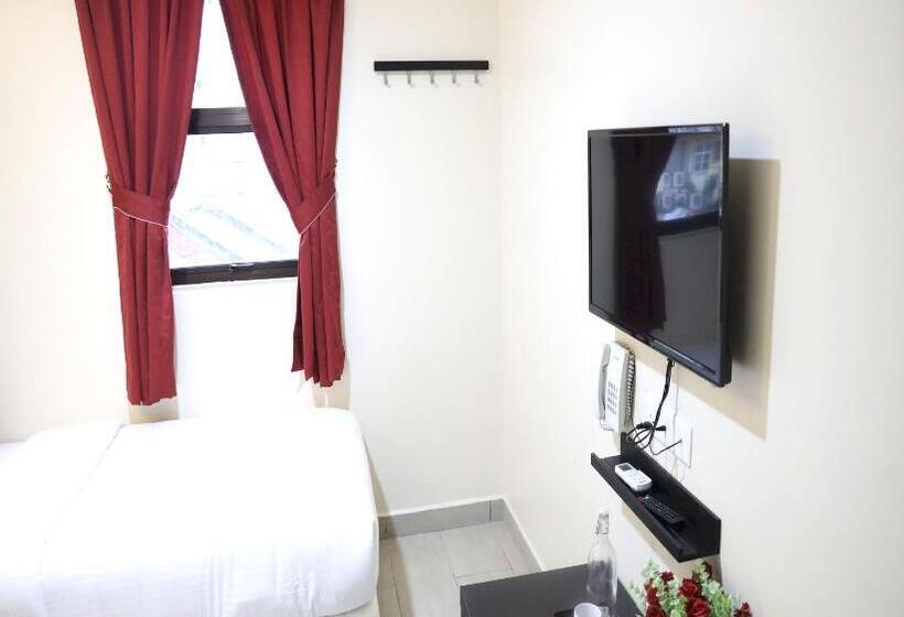 فندق Capital O 90897 Island City