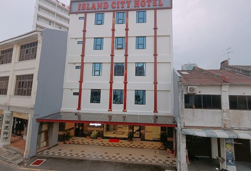 فندق Capital O 90897 Island City