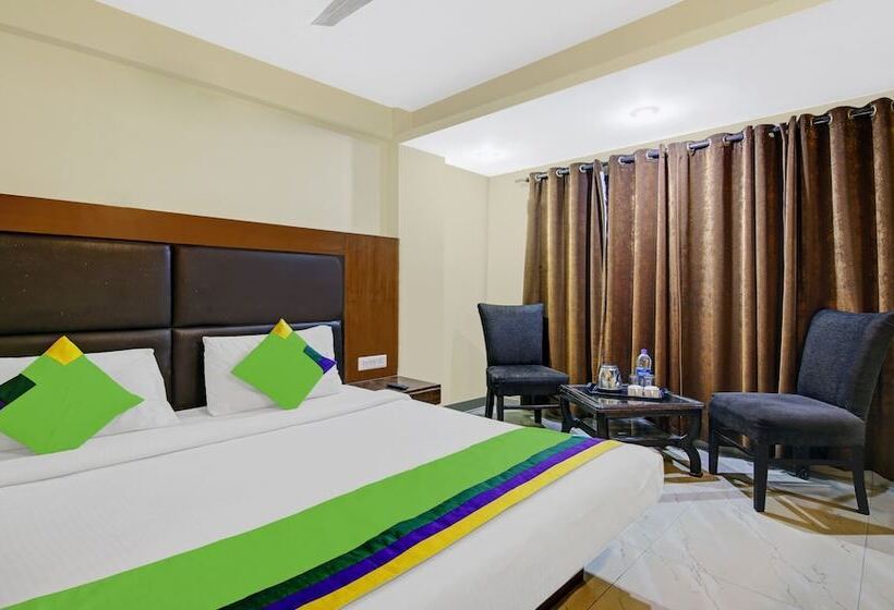 בית מלון כפרי Treebo Trend Howard International