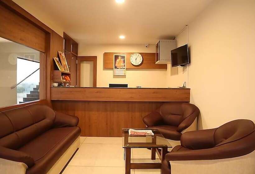 酒店 Kalinga Tavern Residency