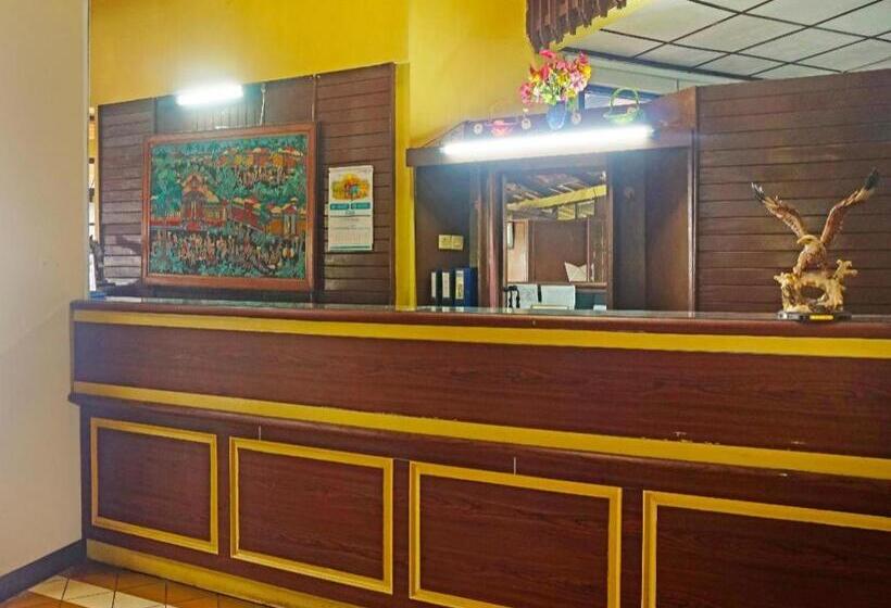 فندق Lembah Nyiur By Oyo