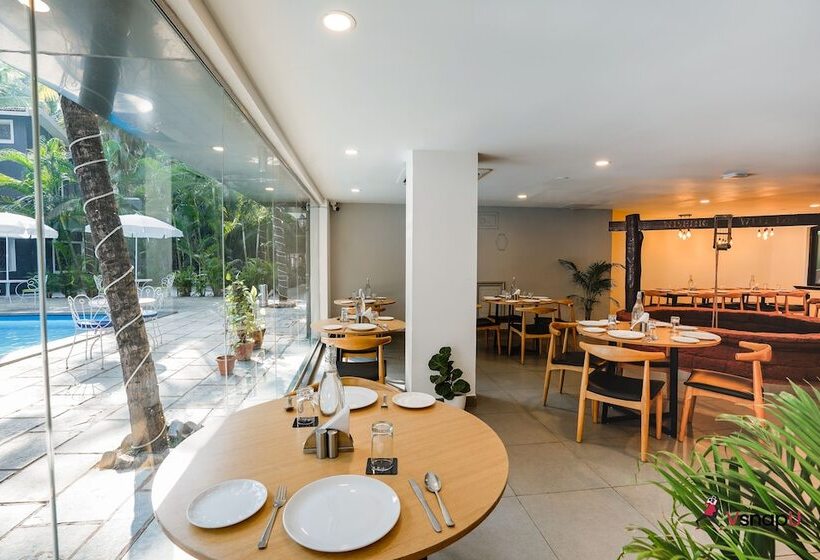 酒店 Magnum Resorts  Near Candolim Beach