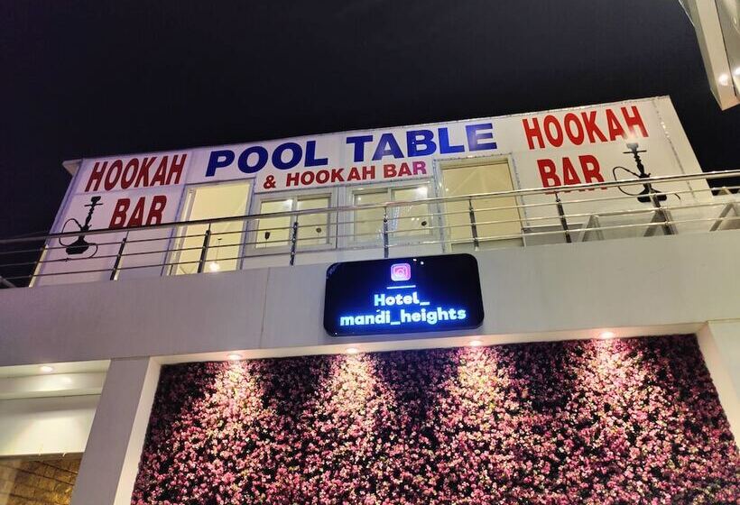 فندق Mandi Heights Bar, Fine Dining & Banquet Hall