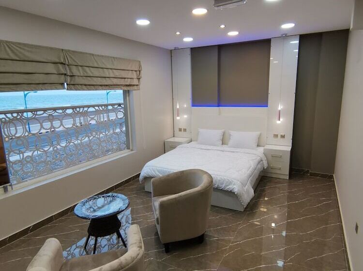 هتل Marina Sohar