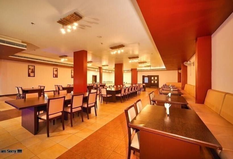 Отель Misty Gate