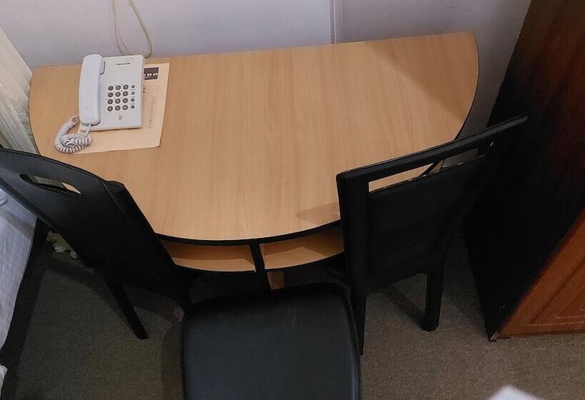 ホテル Ngorongoro Corridor Lodge Karatu