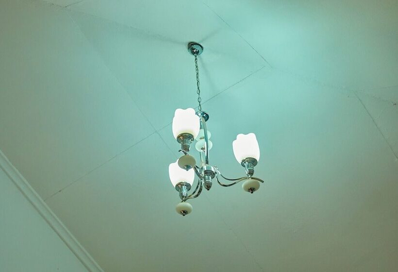 ホテル Ngorongoro Corridor Lodge Karatu