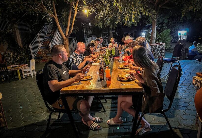 酒店 The New Njiro Legacy