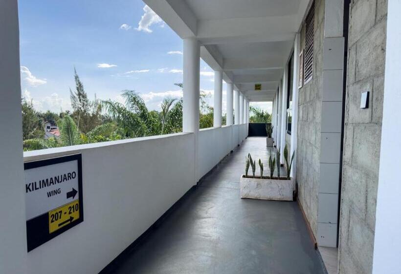 酒店 The New Njiro Legacy