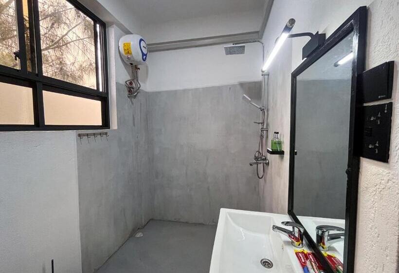 酒店 The New Njiro Legacy