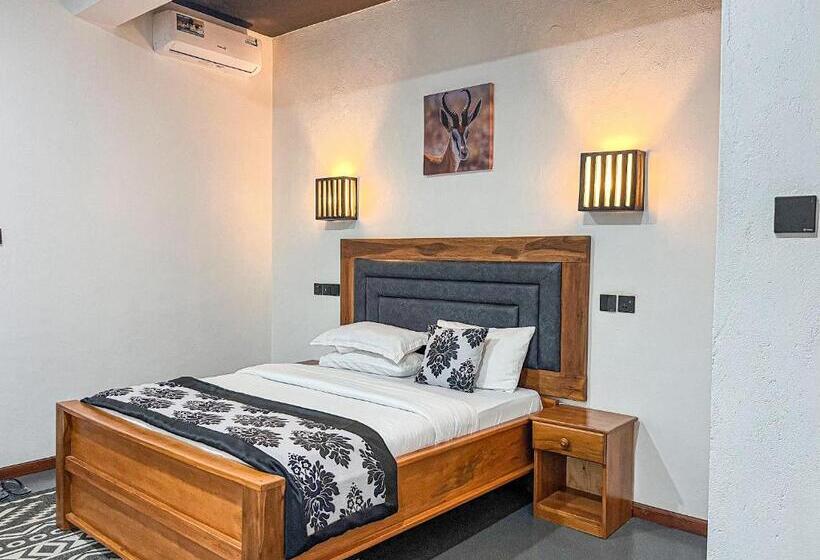 酒店 The New Njiro Legacy