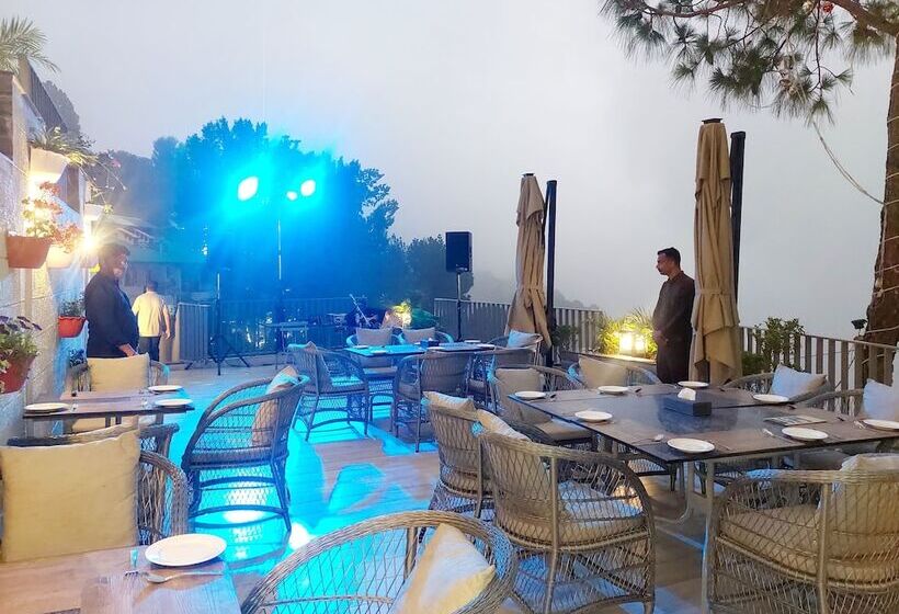 Отель Oren Kasauli