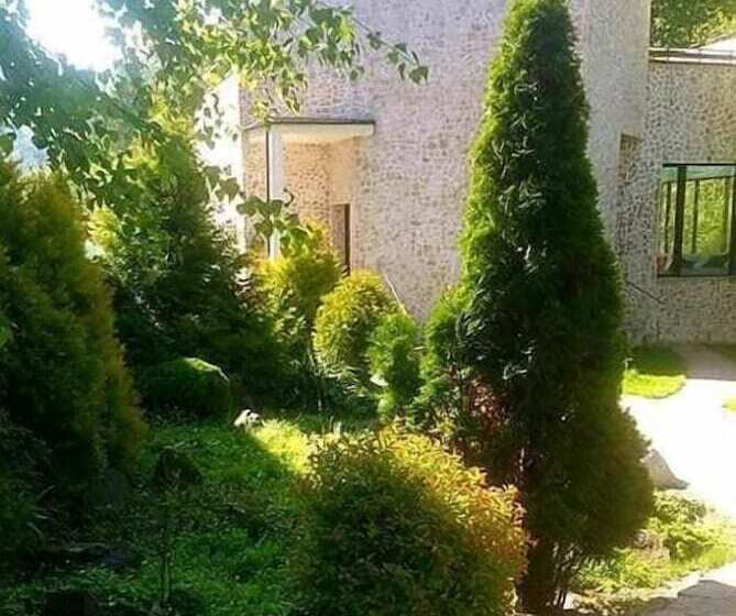 فندق Pensiunea Mai