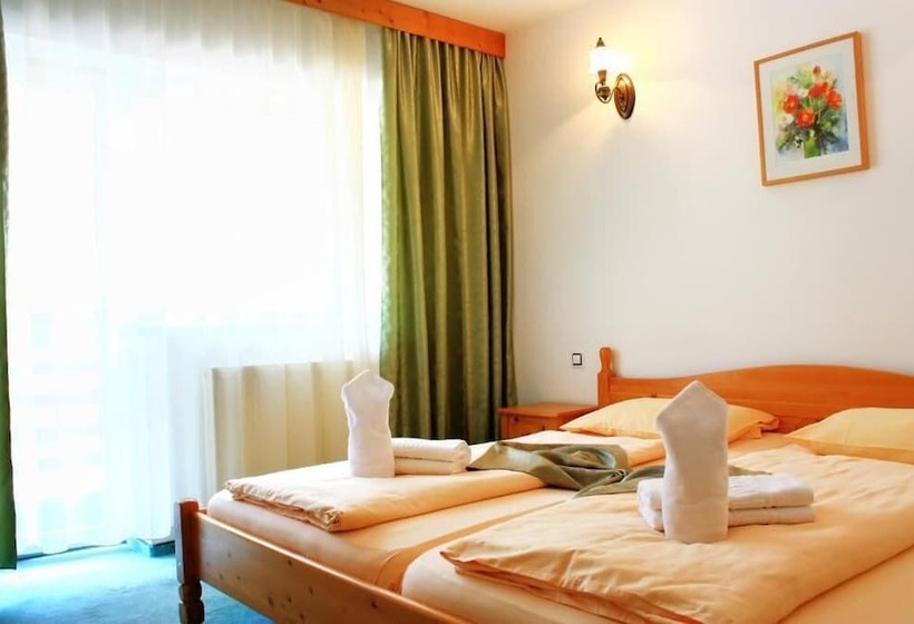 فندق Pensiunea Mai