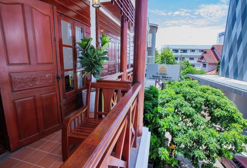 בית מלון כפרי Phongsavath Boutique