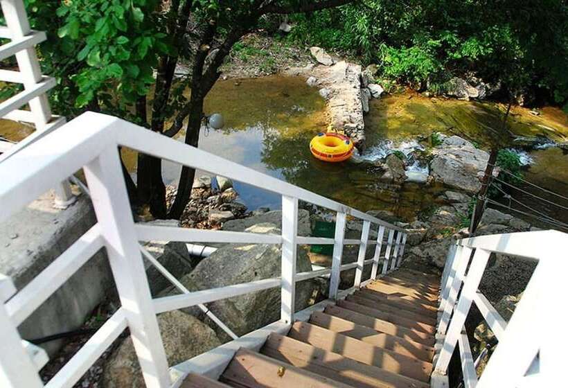 Hotel Pocheon Yeohaeng Sketch Pension