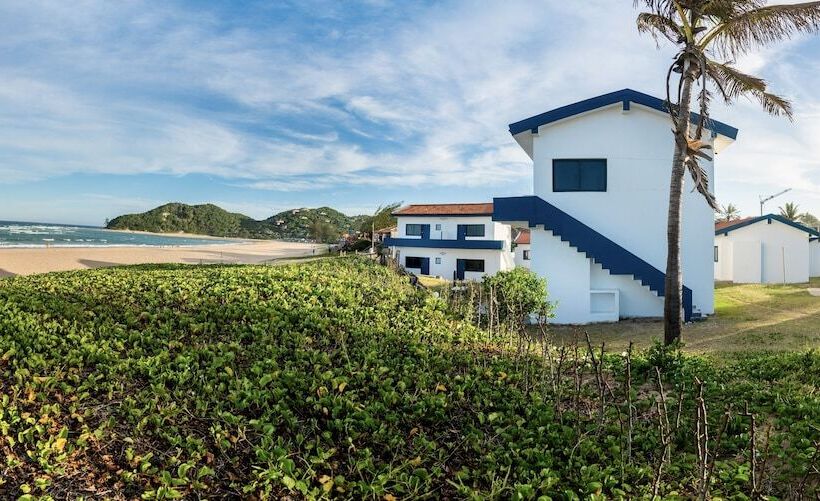 בית מלון כפרי Ponta Mar Resort