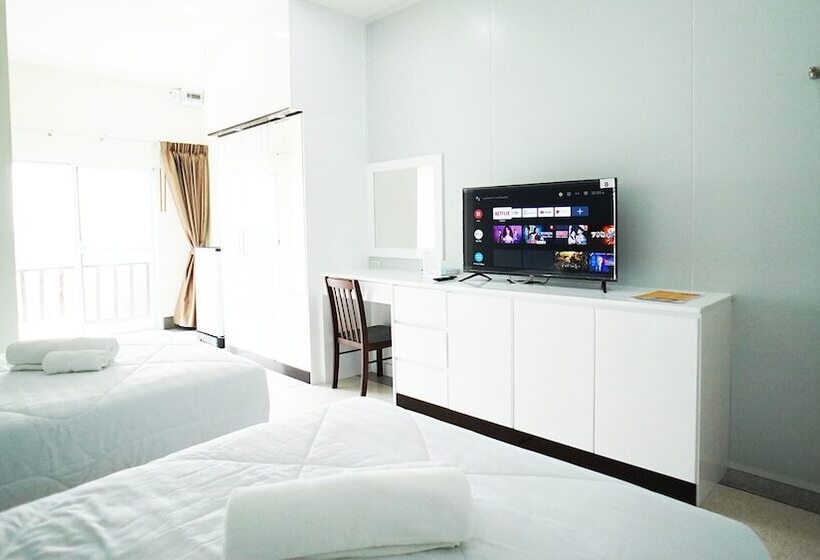 בית מלון כפרי P.t. Grand