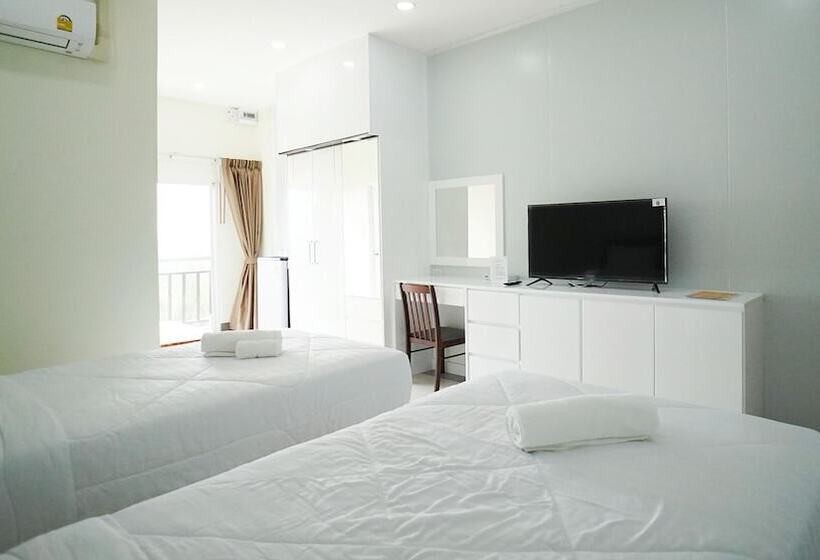 בית מלון כפרי P.t. Grand