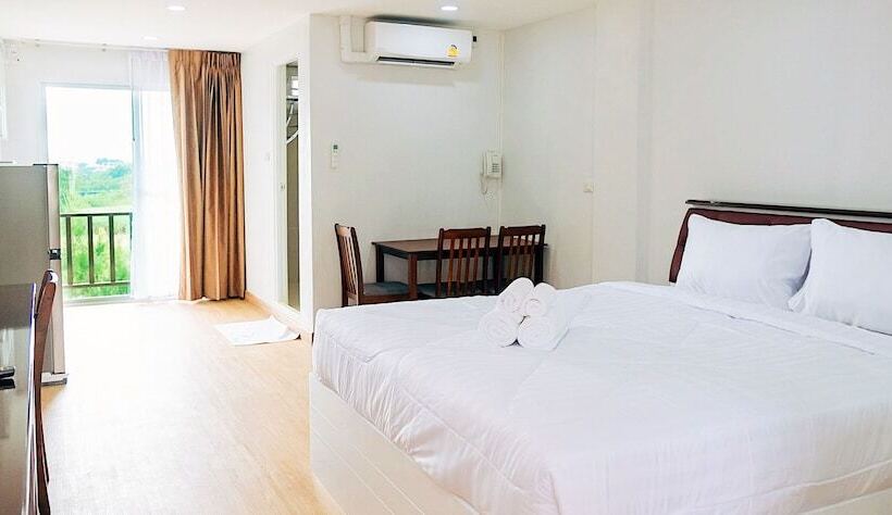 בית מלון כפרי P.t. Grand