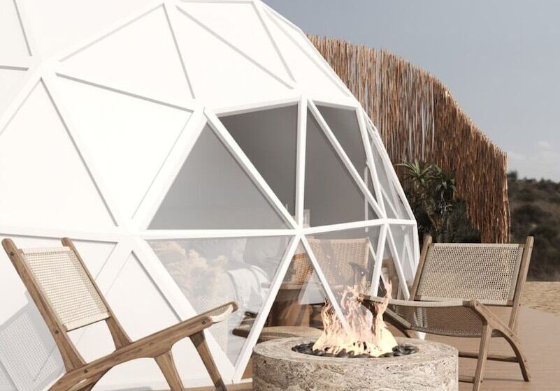 هتل Pura Eco Retreat Jebel Hafit Desert Park