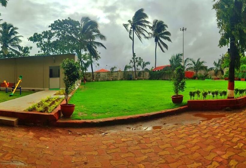 호텔 Purple Beds By Vits Daman