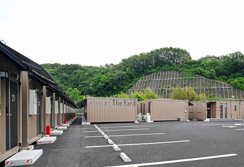 فندق R9 The Yard Kasai