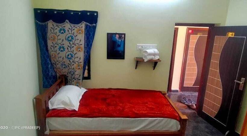 בית מלון כפרי Sharma Residencytiruvannamalai Royalstay