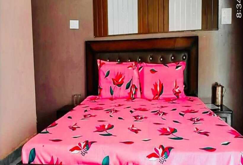 Отель Shivay Kingdom Eco Cottage And Huts