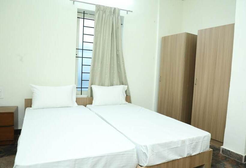 Отель Shoba Comfort