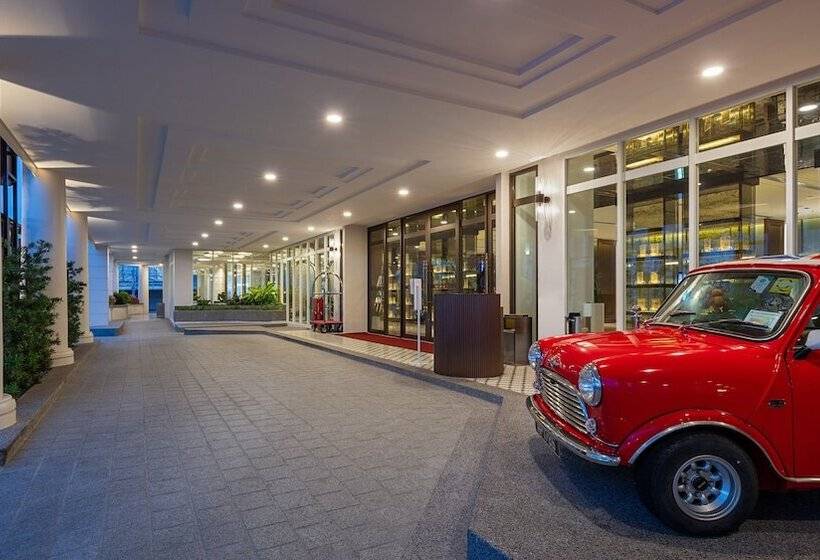 בית מלון כפרי The George Penang by The Crest Collection