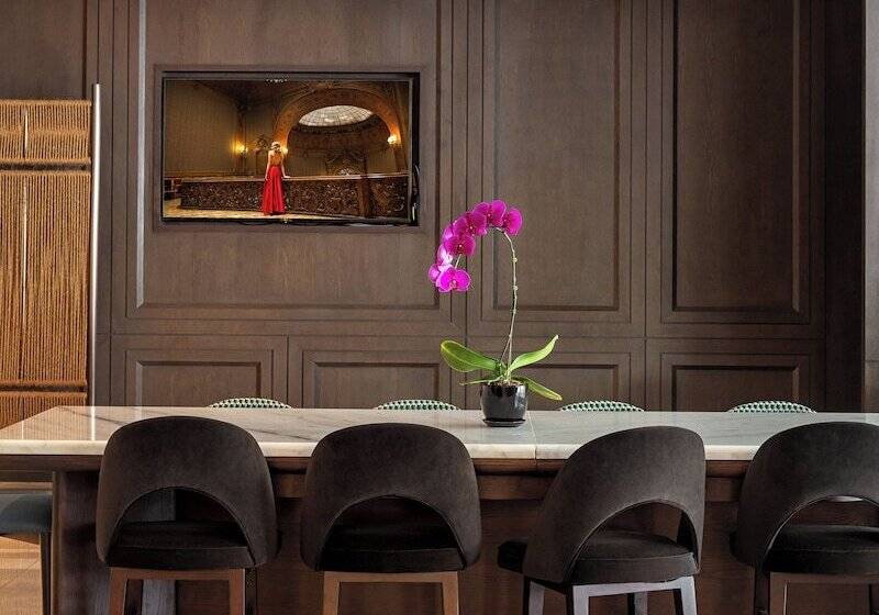 בית מלון כפרי The George Penang by The Crest Collection