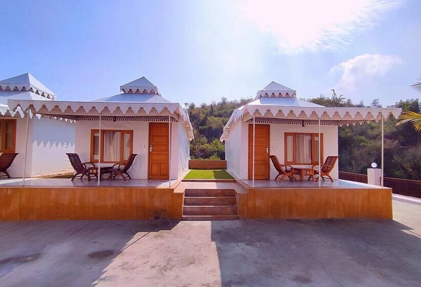 فندق The Sky Imperial  Nakoda Green Valley